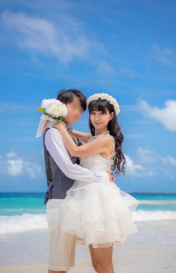 あざらしさんと32歳下の“王子”さん　写真提供／あざらしさん