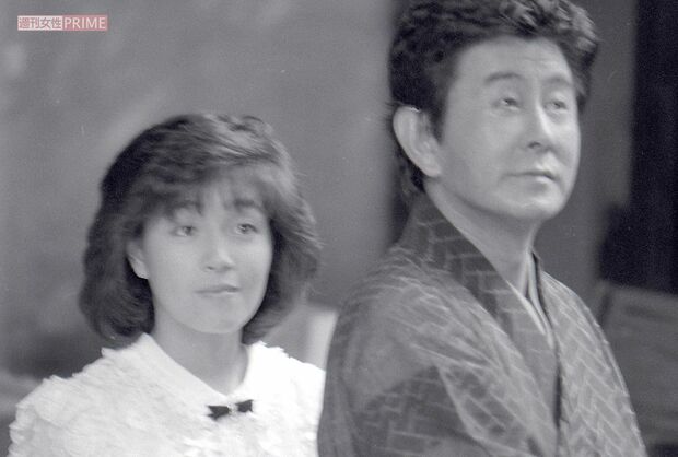 柏原芳恵と宇津井健の貴重な2ショット