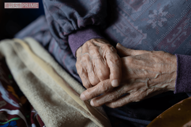 80歳からは「ハサミより重たいものは持たない」がモットー。現在も理容師を続けられている秘訣のひとつ(撮影/北村史成)