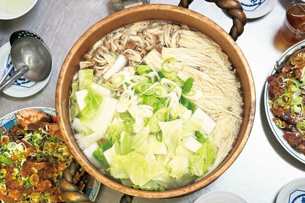 【出羽海部屋】銀だらのチリ鍋