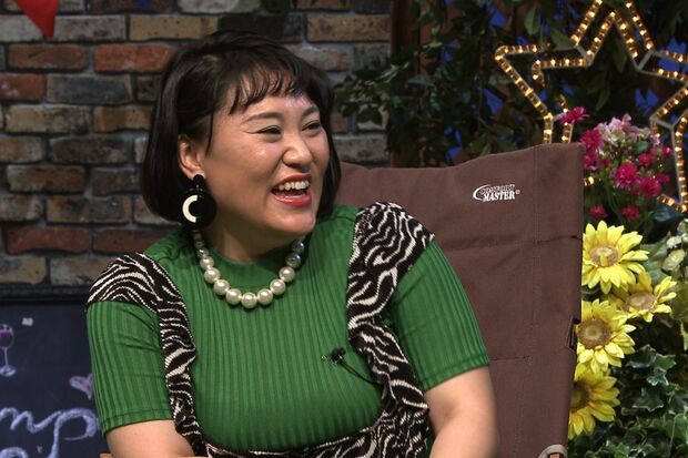 2020年9月放送『生理CAMP2020』に出演のフォーリンラブ・バービー　(c)テレビ東京