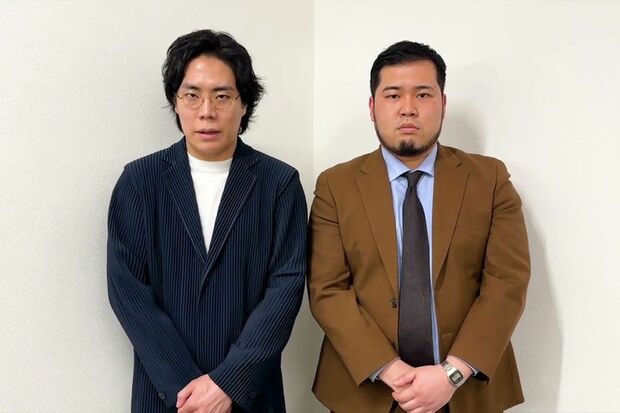 オンラインカジノについて警察から任意の聴取を受けた、お笑いコンビ『令和ロマン』高比良くるま(左、公式Xより)