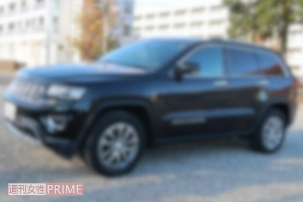 実家近所に駐車してある容疑者の車。四駆仕様で、ゴツい印象を受ける