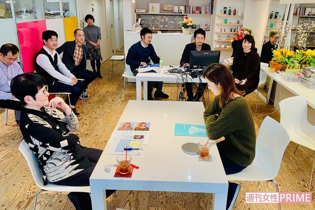 メイクアップ理論「印象分析」を確立。現在は、その具体例をAIに覚えさせ「印象分析」を汎用化するシステムの開発に力を注いでいる