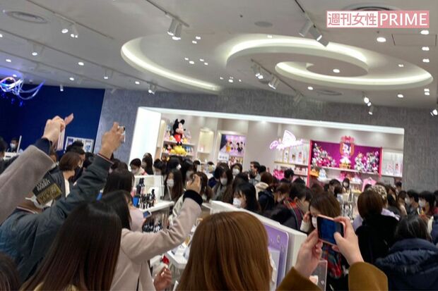 12月6日、オープン2日目の『ディズニーフラッグシップ東京』の店内状況