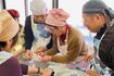 リアル開催時の模様。アボカドなど、シニアにとっては珍しい食材でも好評だ