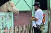 女性と牧場デートを楽しんでいた大野智