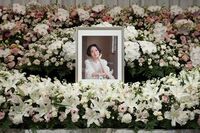 モデル雅子さんの死に竹中直人「あまりにも早すぎる」