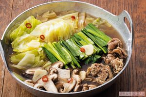 豚キャベツの無限鍋(撮影/廣瀬靖士)