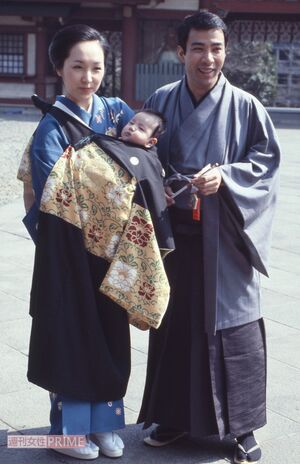 十代目市川海老蔵・希実子夫妻_長男（堀越寶世)お宮参り