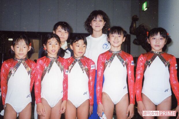 前列左端が倉橋さん。体操の練習日の夜は疲れてぐっすり眠ってしまうほど必死に取り組んでいた