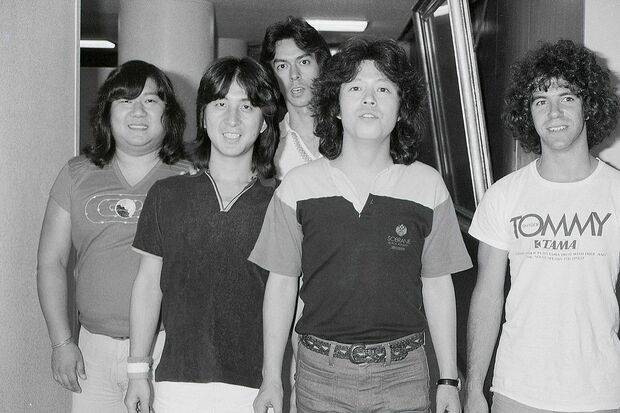 1979年、週刊女性が撮影したメンバー（当時は5人）