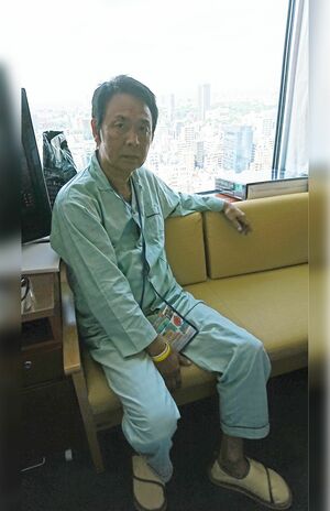 芸能界おしどり夫婦の闘病秘話】山本譲二、右耳の聴力を失い大腸がんに、妻は乳がん発覚…試練を共に闘い続けた夫婦の絆「悦ちゃんあっての俺なんです」（2ページ目）  | 週刊女性PRIME