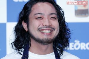 CreepyNutsのR指定