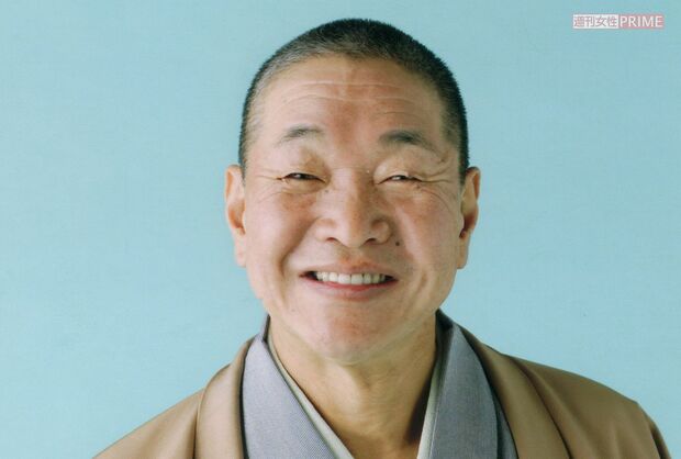 着物姿の柳家権太楼