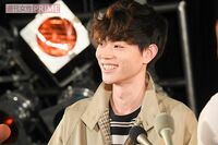 菅田将暉がハワイのスイートルームで「密な時間」を過ごしたお相手