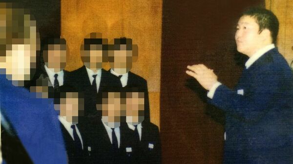 中学3年時の合唱コンクールでは指揮者に（稀勢の里資料室蔵）