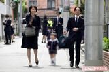 矢部浩之と青木裕子、入園式後のワインバー立ち寄りに他の保護者…