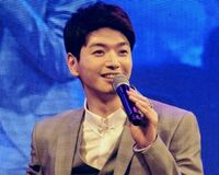 超新星ソンジェ、除隊当日のイベントにファン500人集結