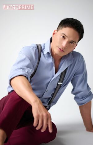 市原隼人 撮影/渡邉智裕 ヘアメイク/大森裕行(VANITES) スタイリング/小野和美