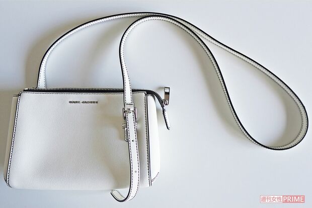 マークジェイコブスのショルダーバッグ（16×25×7cm）