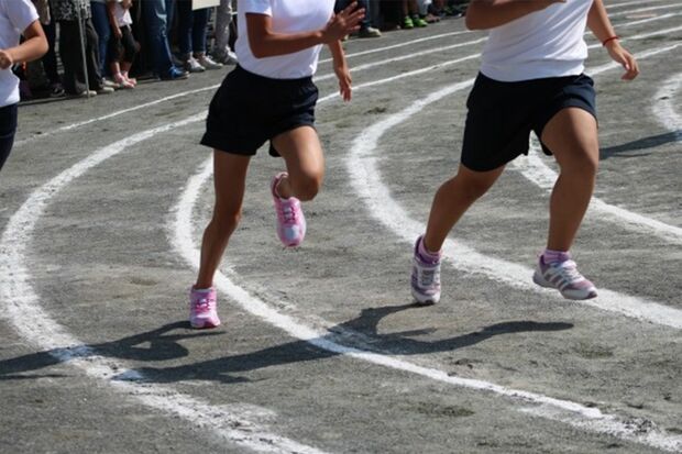 コロナを言い訳にできずに困ったこと3位「子どもの学校行事が再開」（写真はイメージです）