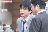 【目撃撮】King&Prince・永瀬廉が日曜劇場『ラストマン』の撮影中に見せたお疲れ姿で不安視される激務の日…