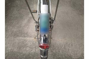 容疑者の長男が乗っていると思われる自転車