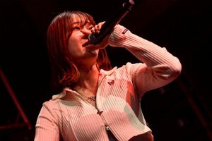 ラップバトルのシーンで注目を集める瀧澤彩夏