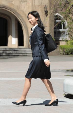 18歳のとき、学習院大学文学部に進学した佳子さま。入学式に先立ち取材に応じた(2013年4月8日)