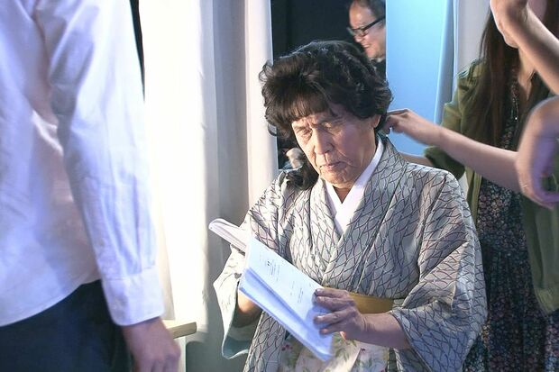 『We Love Television?』より。突然、降板となった田中美佐子の代わりにお母さん役を