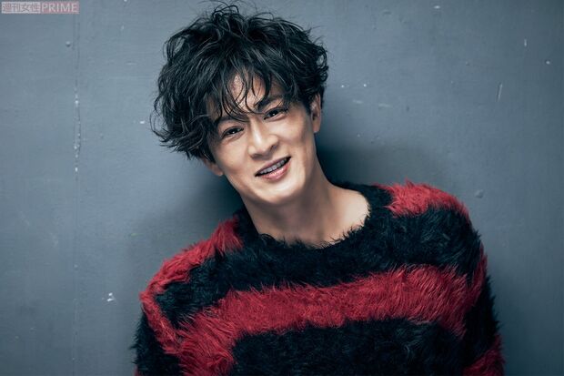 新納慎也　撮影／廣瀬靖士