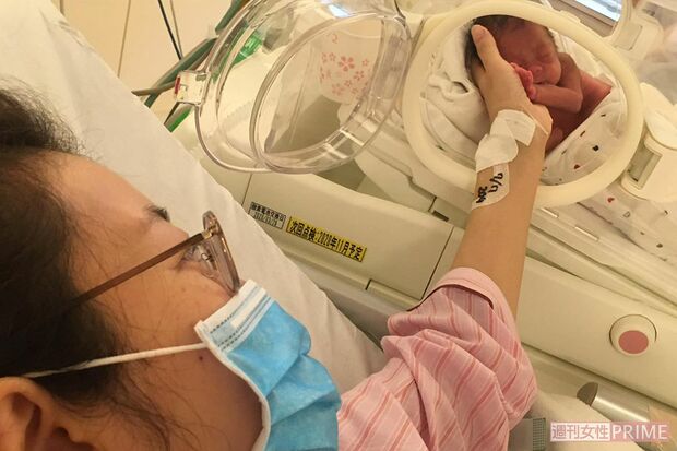 淳子さんと息子さんが初めて対面したところ