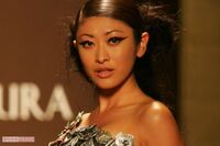 山田優が弟・親太朗と“賃料60万円”「一軒家カフェ」をオープンさせていた!
