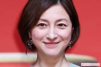 傷害容疑で逮捕の広末涼子、最後の公の場だった音楽フェスで『大スキ!』熱唱も衣装が「予想以上にダルマ」