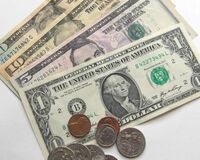 タイからの旅行客「円安の影響で新幹線移動が人気」