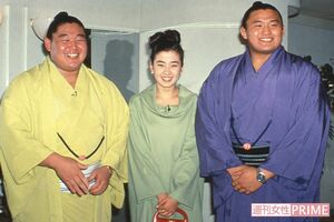 宮沢りえを挟む若乃花、貴乃花