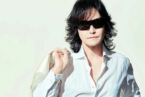 音楽活動以外は『龍玄とし』の名前で活動するToshl（公式ブログより）