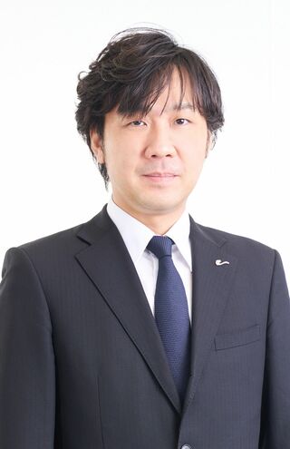 山田健介さん●レッドホースコーポレーション株式会社取締役兼COO。2018年3月に同社に入社後、地域活性化推進事業やIT事業に従事し、ふるさと納税の後方支援など地域課題を解決に導いている。