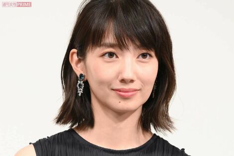 波瑠、高杉真宙と結婚発表 朝ドラ4回挑戦、無名の坂口健太郎と熱愛報道…5歳年下を射止めた“野心家”人生