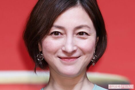 広末涼子「すごい自己顕示欲」「構ってほしいおばさん」幼少期の“七五三”姿公開で批判殺到、八方塞がりの…