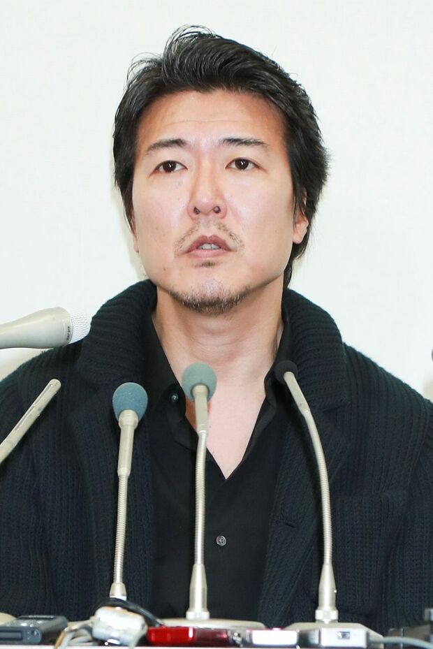 '18年に会見を開いて不倫を認めた豊原功補。「妻とは3年前から別居状態」と語っていた