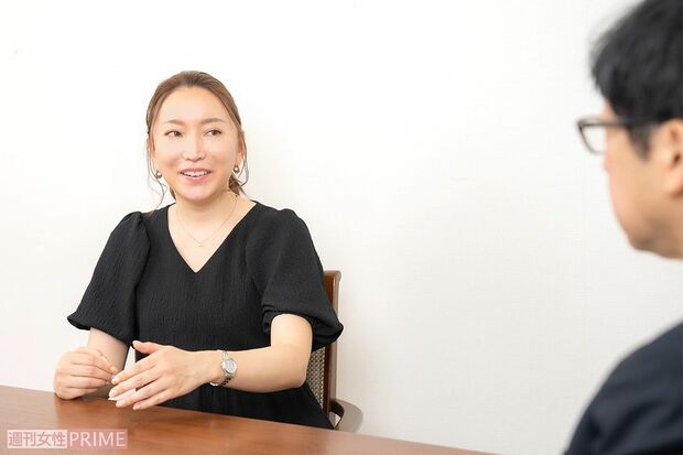 「森田先生に伺ってみたいことがたくさんあるんです……」と前のめりに話す綾菜さん　