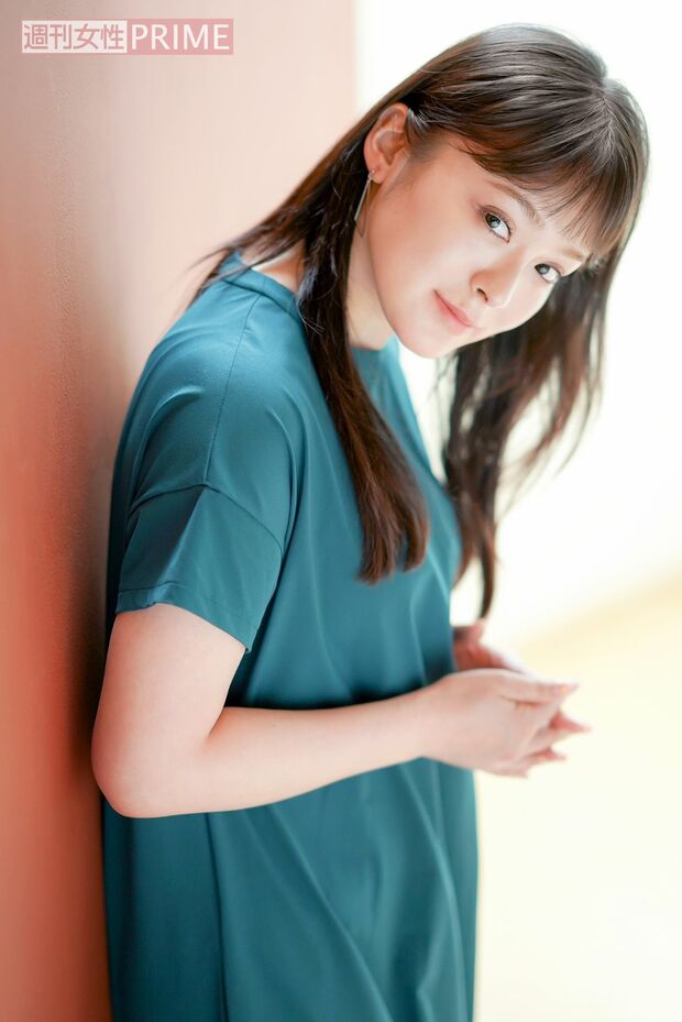 貫地谷しほり　撮影／佐藤靖彦