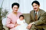 「自然に飾ることなく」「ありのままの人生を」などの思いから「眞子」と命名された（写真はご誕生から2か月後の’91年12月）
