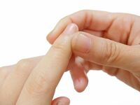 自律神経のバランスも整う“爪もみ健康法”再び脚光浴びる