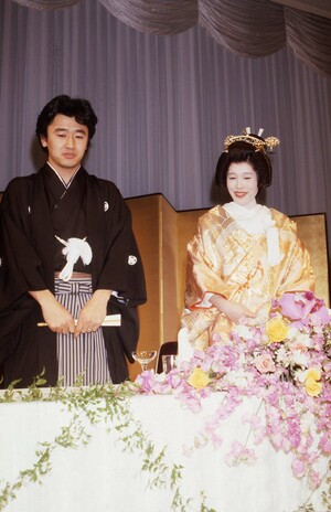 1982年2月28日に東京プリンスホテルで挙式した桑田佳祐・原由子夫妻