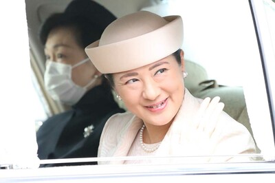 春季皇霊祭のために皇居に入られる雅子さま。今年初の宮中祭祀へのご出席となった（2020年3月20日）