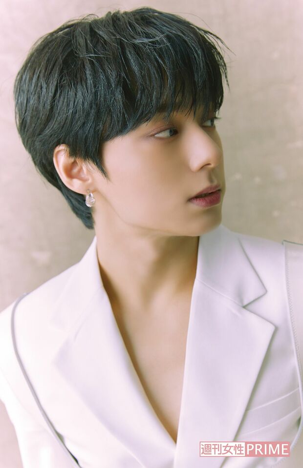 HWANWOONG（ファンウン）