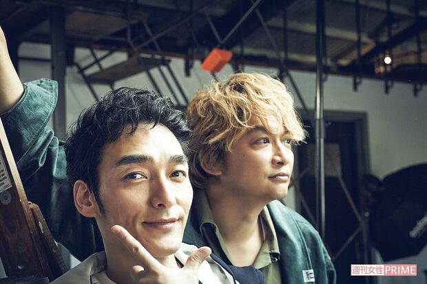 稲垣カメラマンの作品。つよぽんがキリッとポーズ。慎吾ちゃんどこ見てるの!?